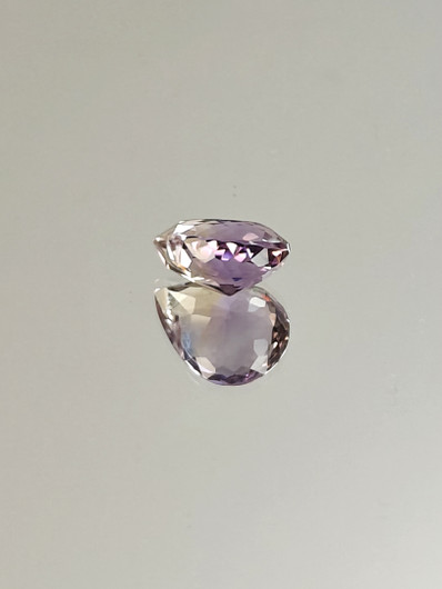 Ametriini monisävyinen 3.9 ct, pisara