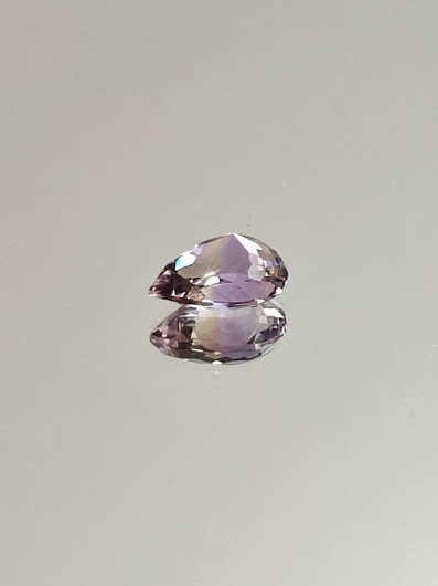 Ametriini monisävyinen 3.9 ct, pisara