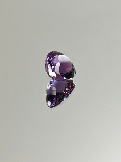 Ametisti 9.6 ct, ovaali