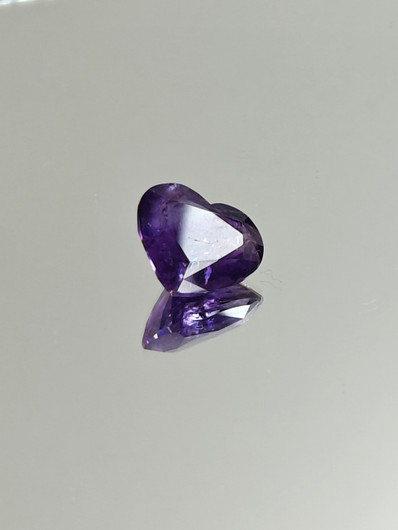 Ametisti 9.2 ct, sydän