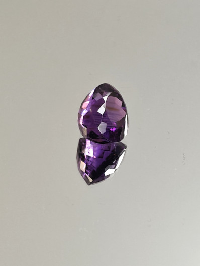 Ametisti 8.9 ct, ovaali