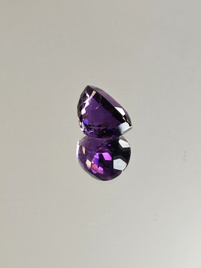 Ametisti 8.9 ct, ovaali