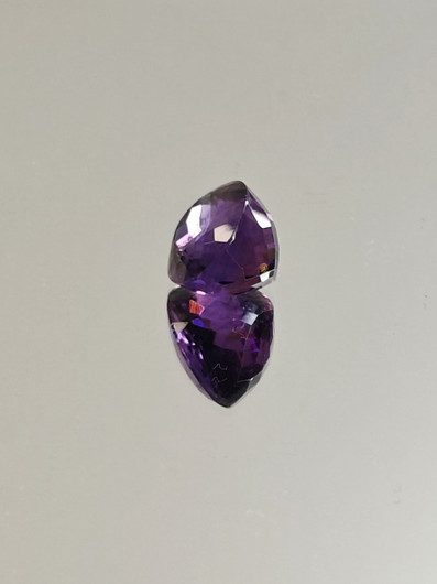 Ametisti 8.9 ct, ovaali