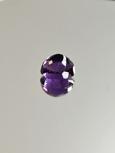 Ametisti 8.9 ct, ovaali