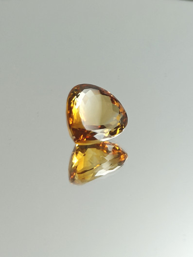 Citriini 15.3 ct, fancy