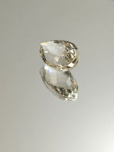 Citriini 27.7 ct, pisara