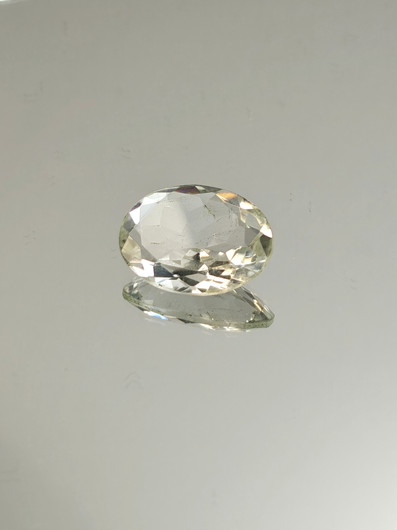 Kvartsi 12.6 ct, ovaali