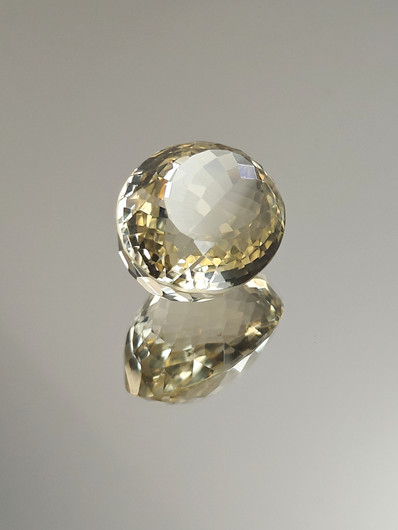 Citriini 62.3 ct, ovaali