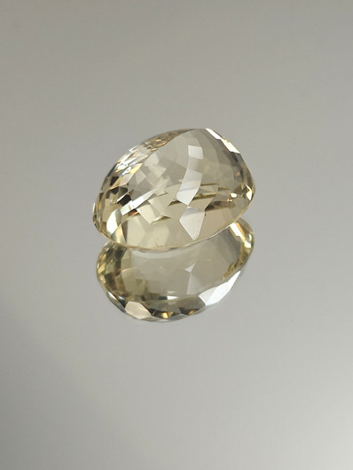 Citriini 62.3 ct, ovaali