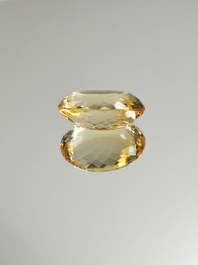 Citriini 24.8 ct, ovaali