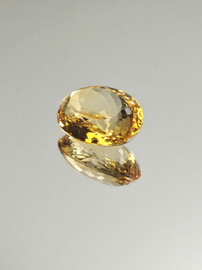 Citriini 24.8 ct, ovaali
