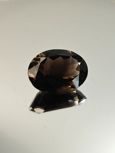 Savukvartsi 46.6 ct, ovaali