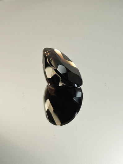 Savukvartsi 46.6 ct, ovaali
