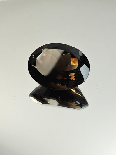 Savukvartsi 46.6 ct, ovaali