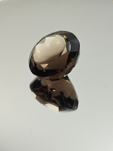 Savukvartsi 64.3 ct, pyöreä