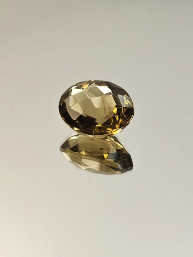 Savukvartsi 15.3 ct, ovaali