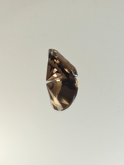 Savukvartsi 10.5 ct, pyöreä