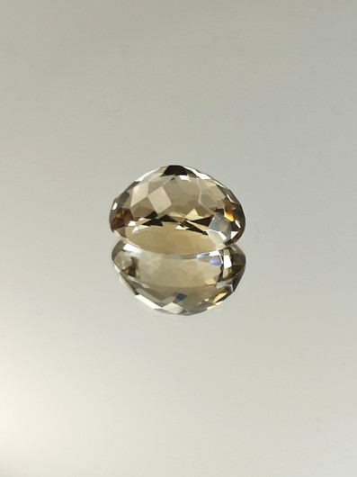 Savukvartsi 17.1 ct, ovaali