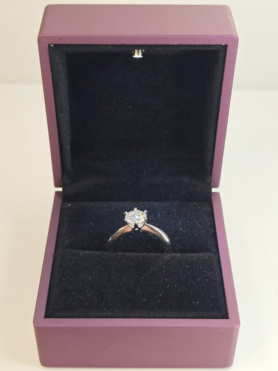 Moissanite 1 ct silver ring