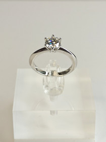 Moissanite 1 ct silver ring