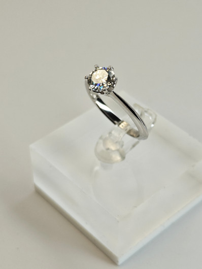 Moissanite 1 ct silver ring
