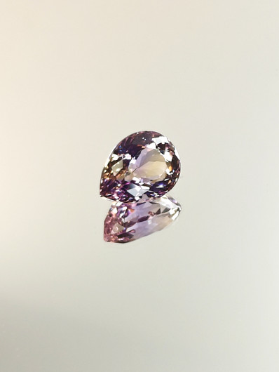 Ametriini monisävyinen 6,2 ct, pisara