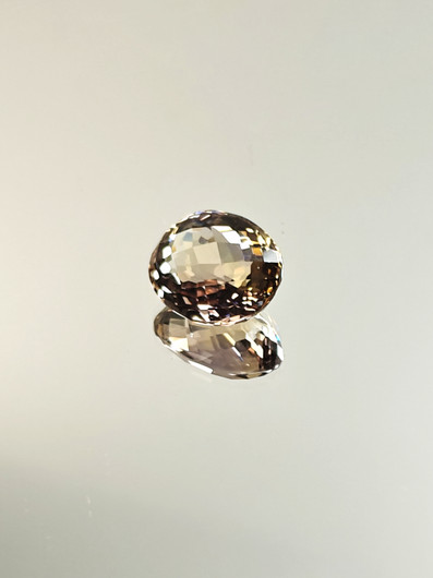Ametriini monisävyinen 6 ct, ovaali