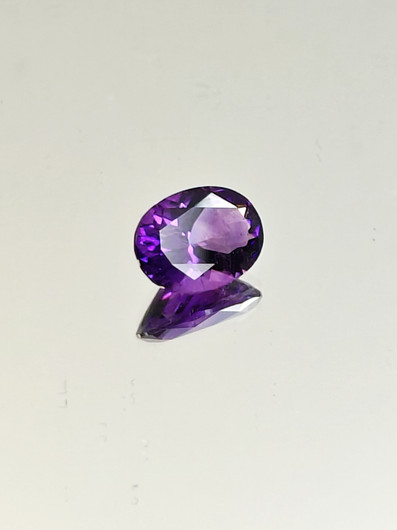 Ametisti 2,6 ct, ovaali