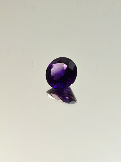 Ametisti 2,8 ct, pyöreä
