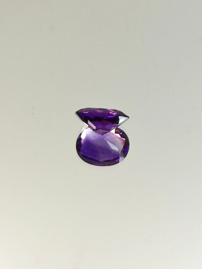 Ametisti 2,6 ct, ovaali