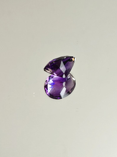 Ametisti 3,8 ct, ovaali