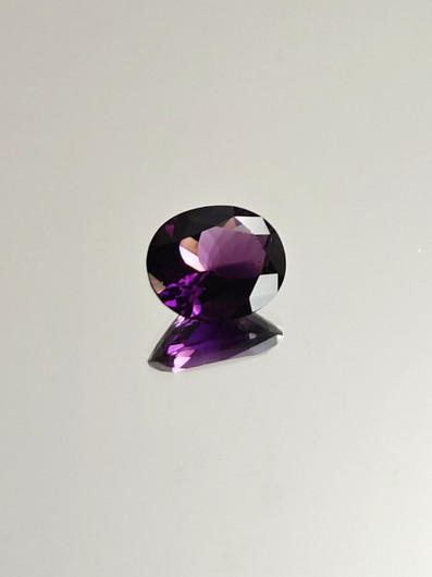 Amethyst 3,9 ct, oval