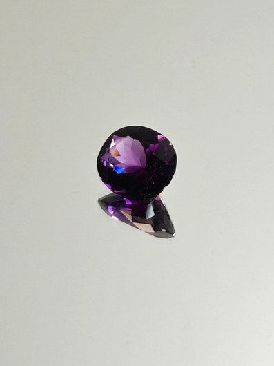 Amethyst 3,9 ct, oval