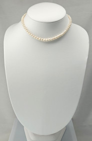 Vintage beautiful natural pearl necklace