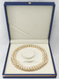 Vintage beautiful pearl necklace