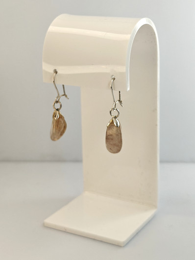Vintage silver earrings with quartz