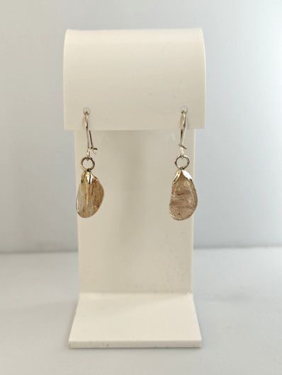 Vintage silver earrings with quartz