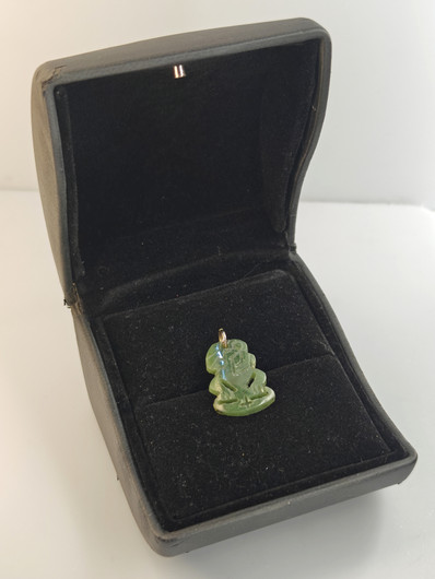Vintage jade pendant 