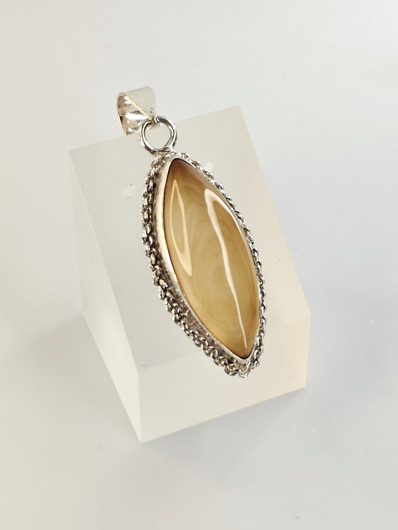 Vintage silver pendant with tourmaline