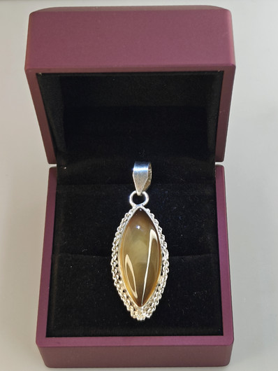 Vintage silver pendant with tourmaline