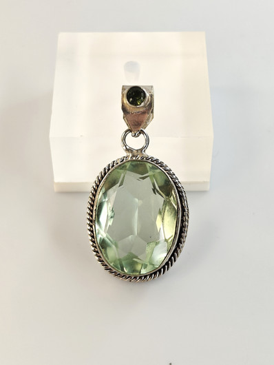 Vintage silver pendant with stone