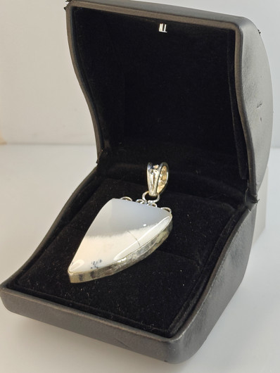 Vintage silver pendant with stone