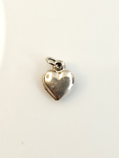 Vintage silver heart pendant