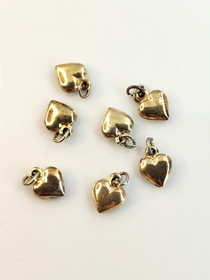 Vintage hopeinen, kullan värinen sydän riipus