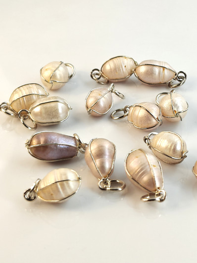 Vintage silver colored sea pearl pendant