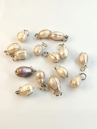 Vintage silver colored sea pearl pendant