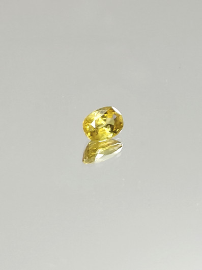 Sphene 1,2 ct oval