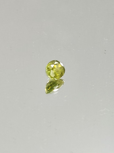 Sphene 1,2 ct ovaali