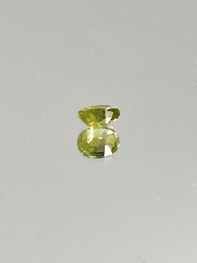 Sphene 1,2 ct ovaali