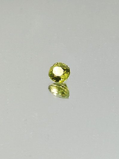 Sphene 1,2 ct ovaali